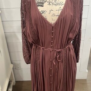 City Chic Long Sleeve Lace-Trimmed Dress in Mauve